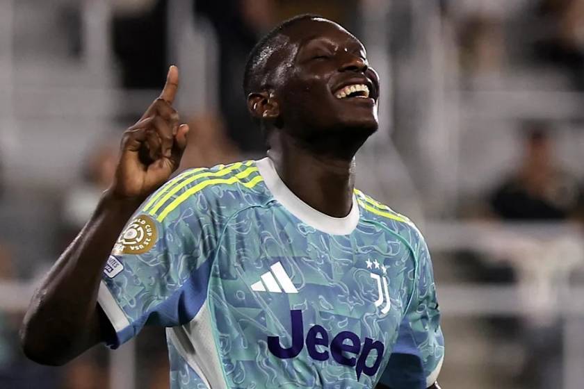 切尔西热脸贴了冷屁股，心仪射手不愿加盟，只想去意甲豪门